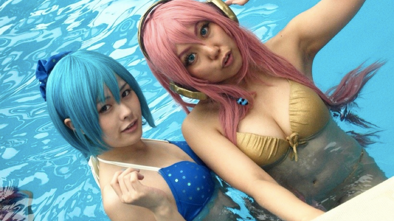Illustration for article titled Inside Cosplay Photography Events (And a Fancy Shinjuku Apartment)